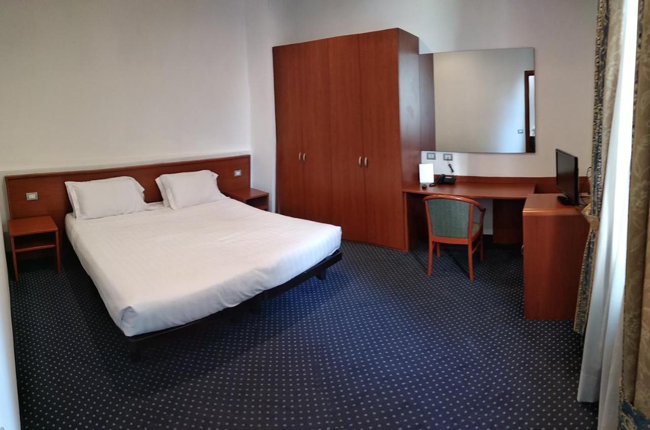 Hotel Glis San Mauro Torinese Εξωτερικό φωτογραφία