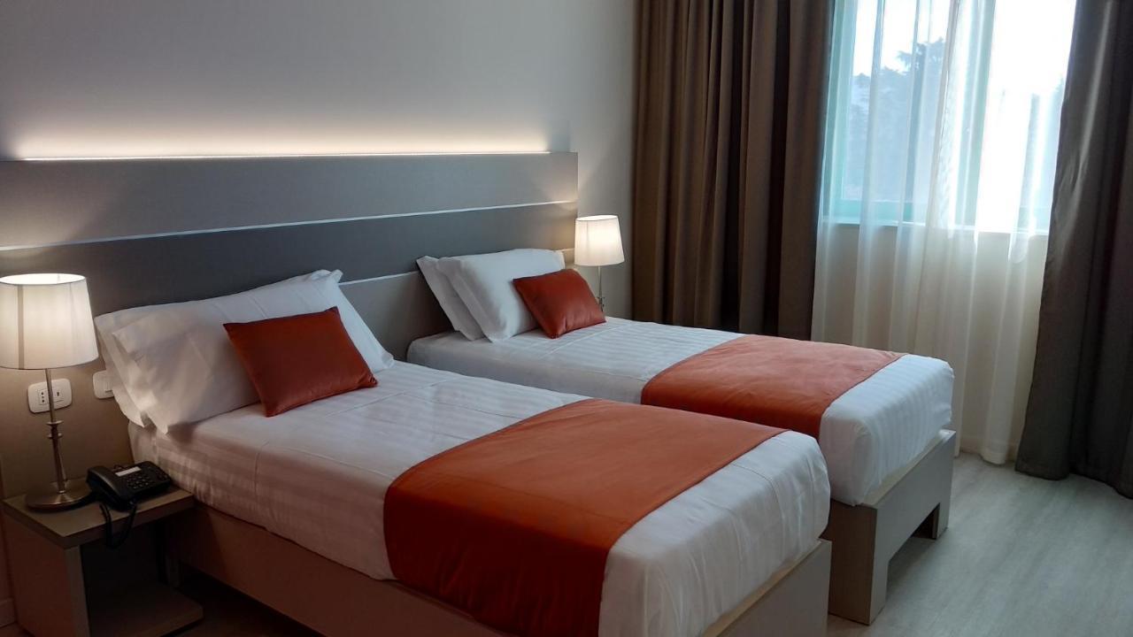 Hotel Glis San Mauro Torinese Εξωτερικό φωτογραφία
